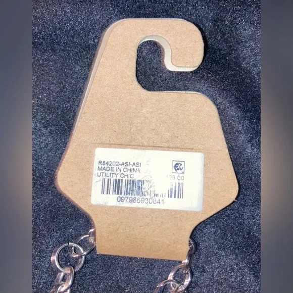 Ruby Rd Necklace - Picture 3 of 3